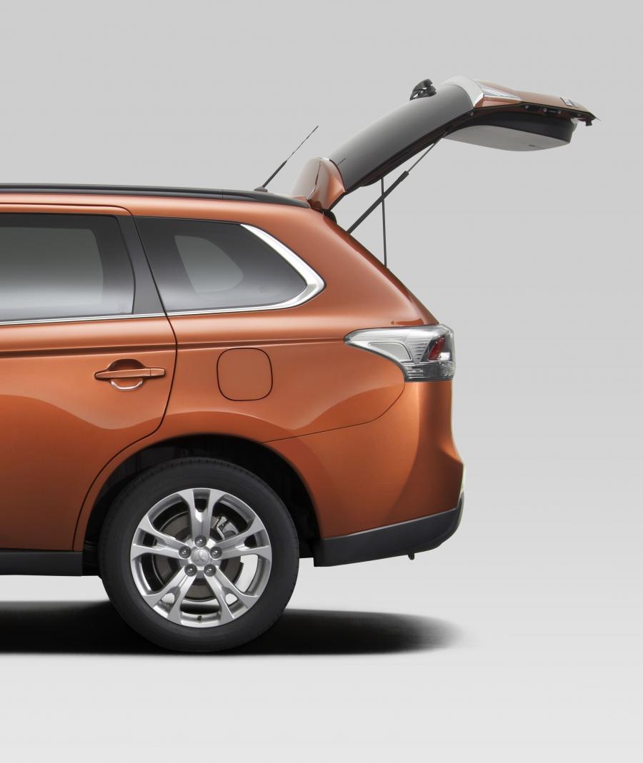  Mitsubishi Outlander 2012 года  (фото 85 из 89)